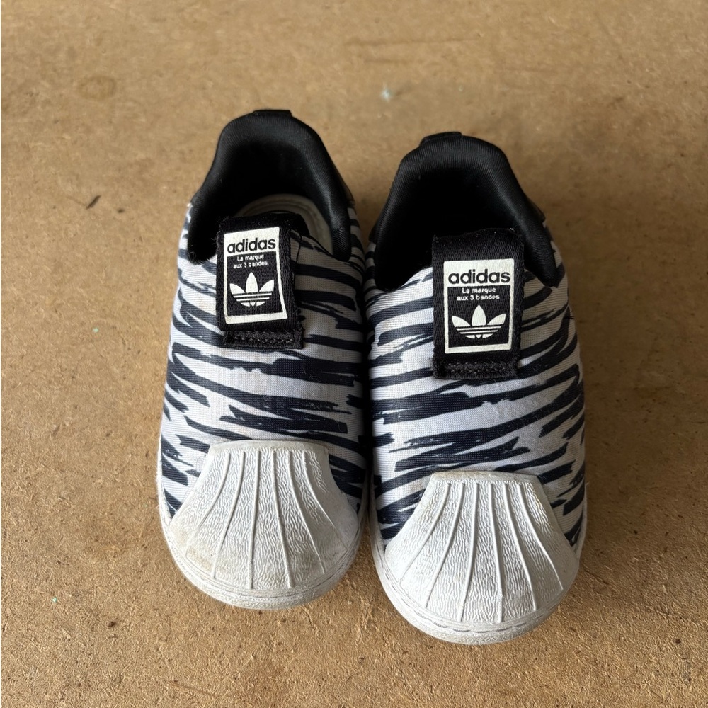 Adidas Kids Zebra Pattern Slip-On Shoes